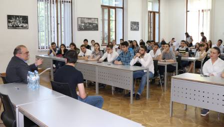 განათლებისა და მეცნიერების მინისტრის შეხვედრა თსუ სტუდენტური თვითმმართველობის წევრებთან