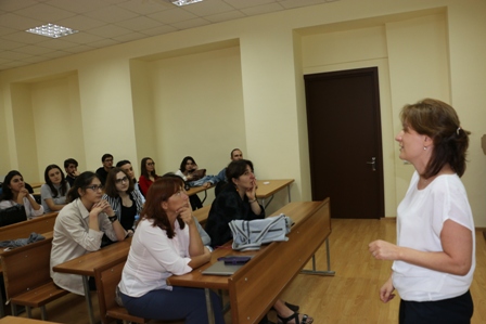 ღია კარის დღე და სამეცნიერო ტური თსუ ფსიქოლოგიისა და განათლების მეცნიერებათა ფაკულტეტზე 